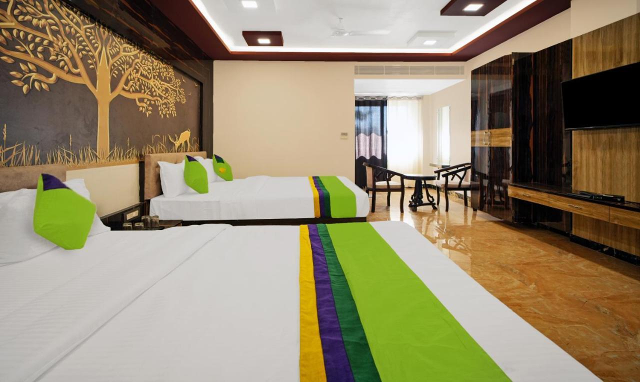 Hotel Eagle Inn Удайпур Экстерьер фото