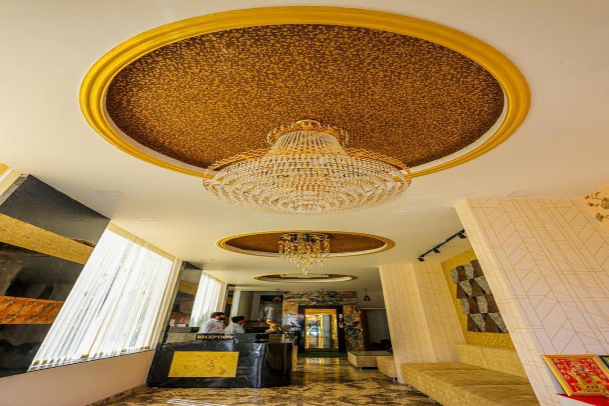 Hotel Eagle Inn Удайпур Экстерьер фото